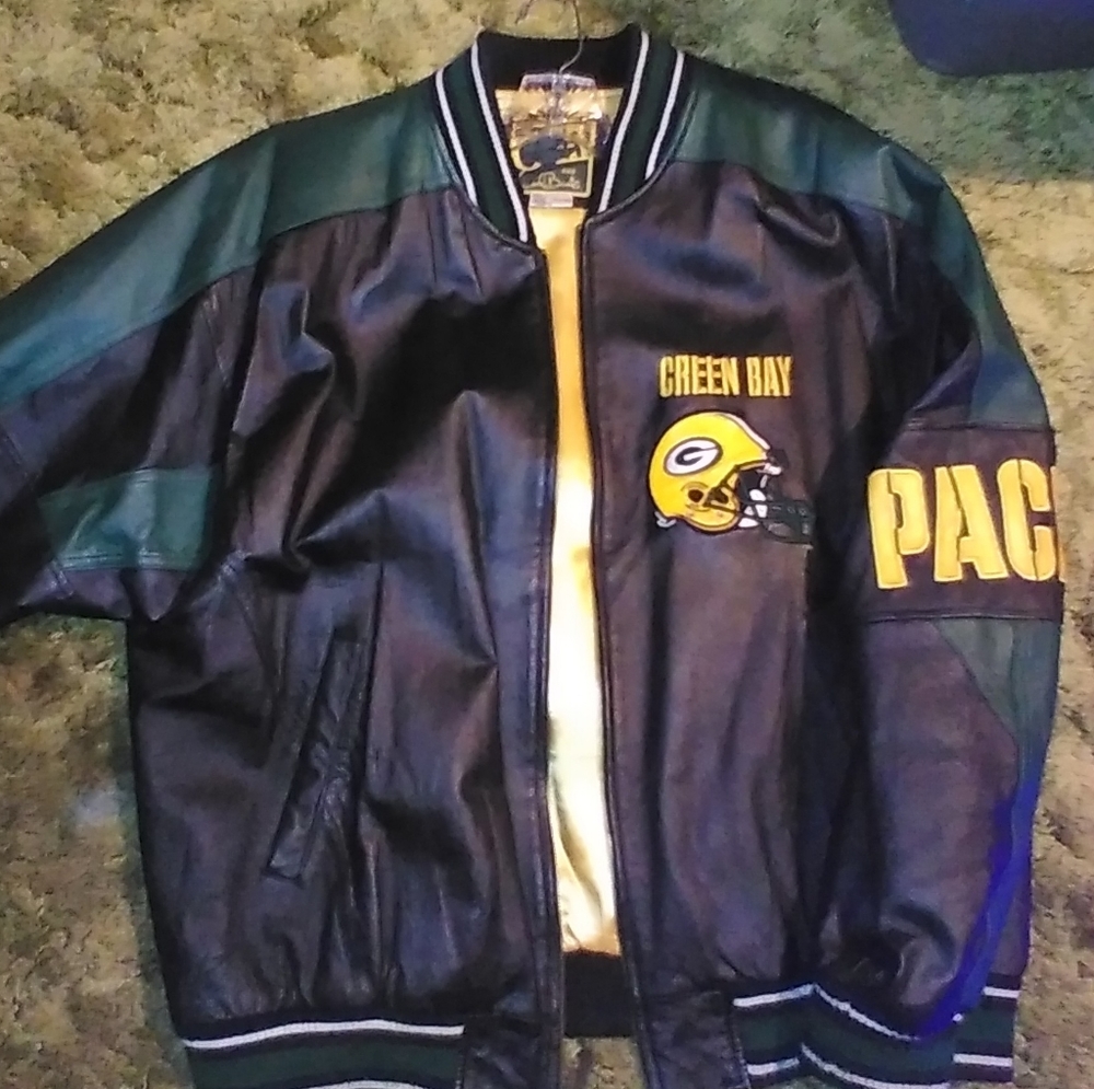 Vintage genuine leather Green Bay Packers jacket